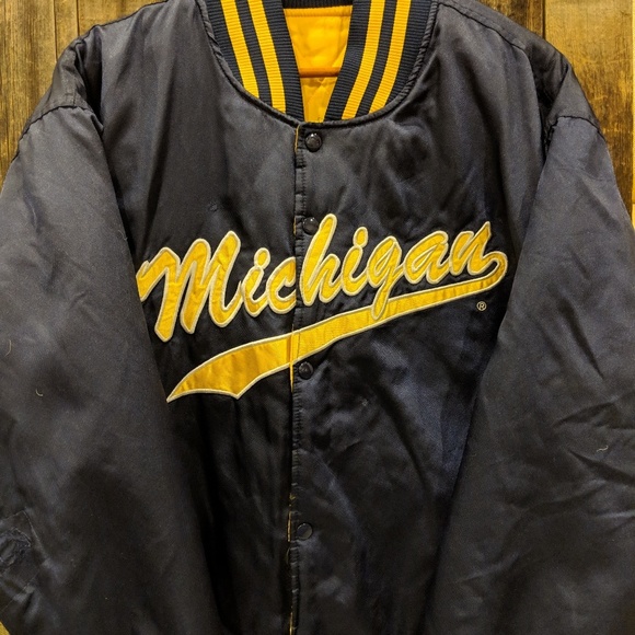 Vintage Michigan Wolverines bomber jacket - Picture 4 of 6